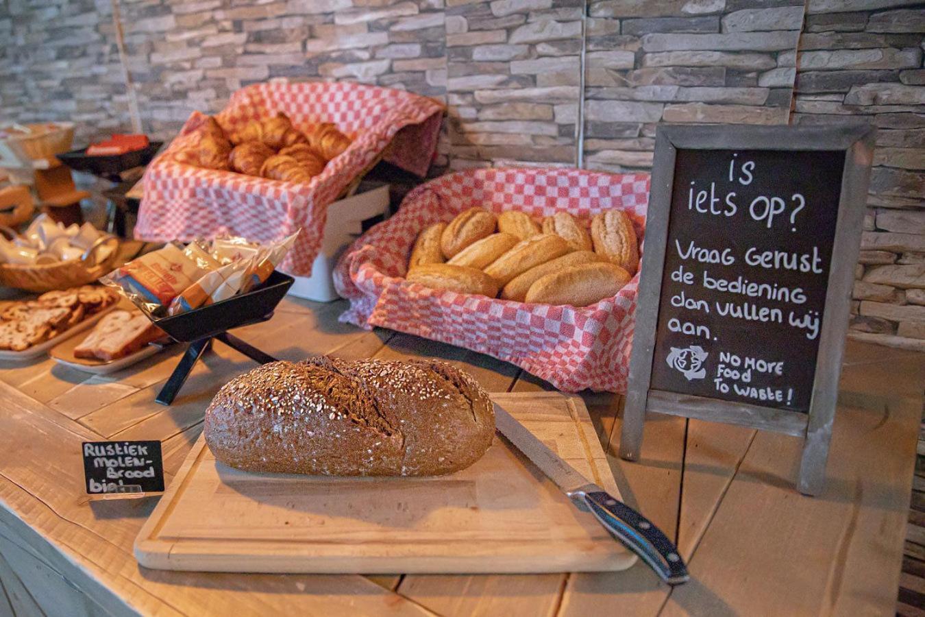 Hotel Onder De Linden 로뎅 외부 사진