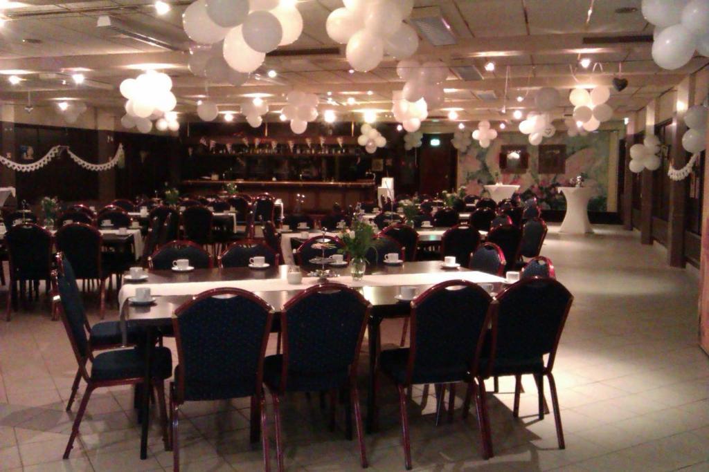 Hotel Onder De Linden 로뎅 외부 사진